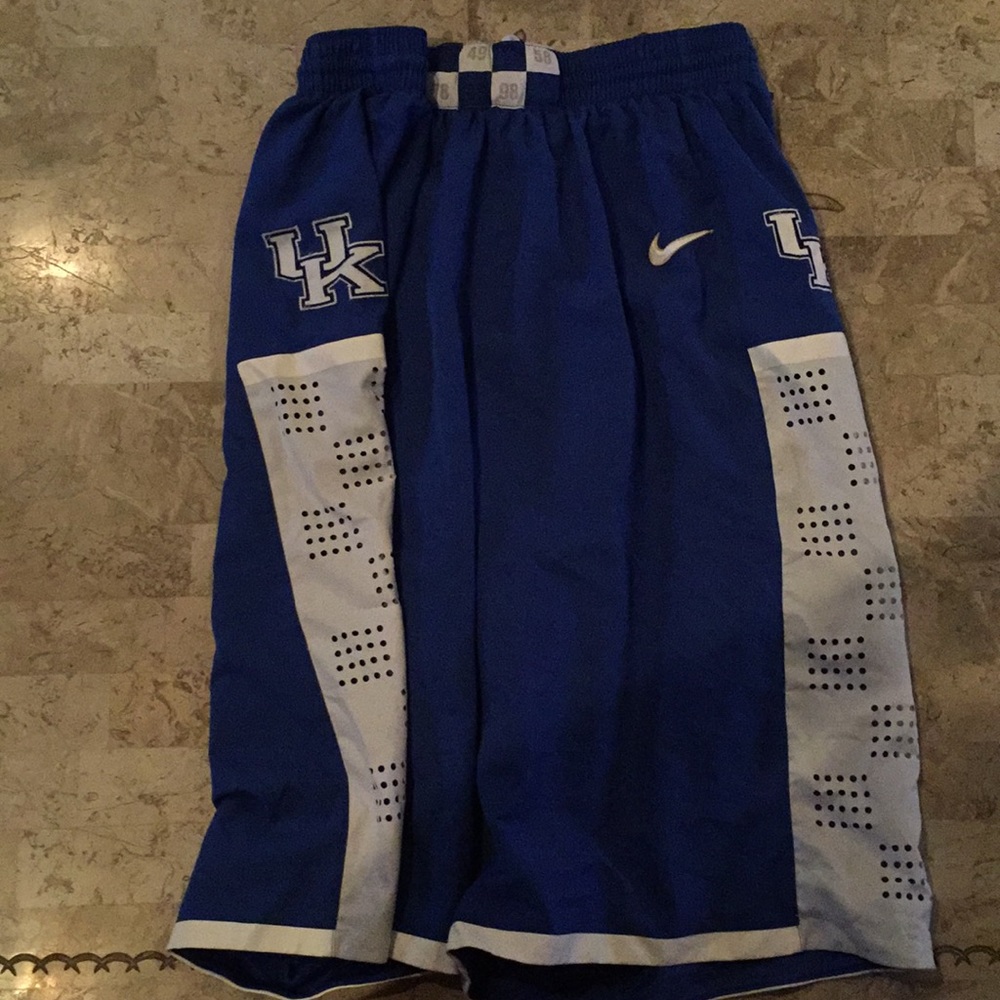 Kentucky Wildcat Nike basketball shorts